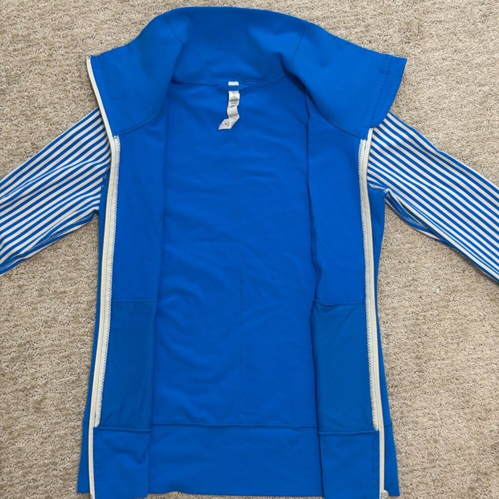 Lululemon Blue Full Zip Yoga Jacket Striped Sleeves | Fitted Athletic Layer - Picture 14 of 16